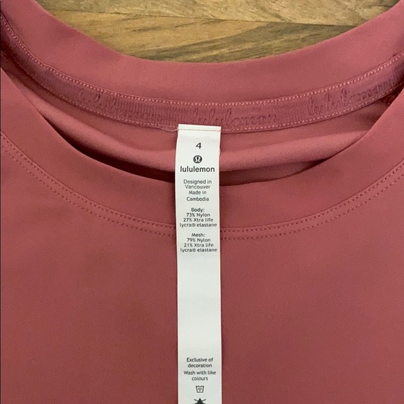 Pink lululemon shirt - Picture 5 of 5